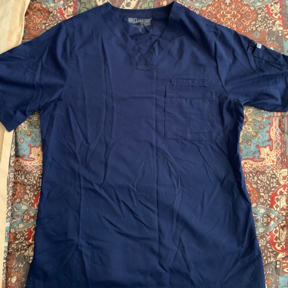 Greys Anatomy Mediim scrub top